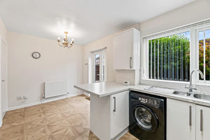 Kitchen/Dining Room- click for photo gallery